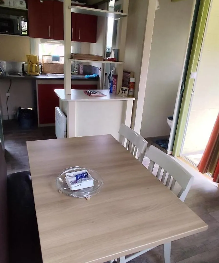 Chalets Dans Le Luberon Viens France
