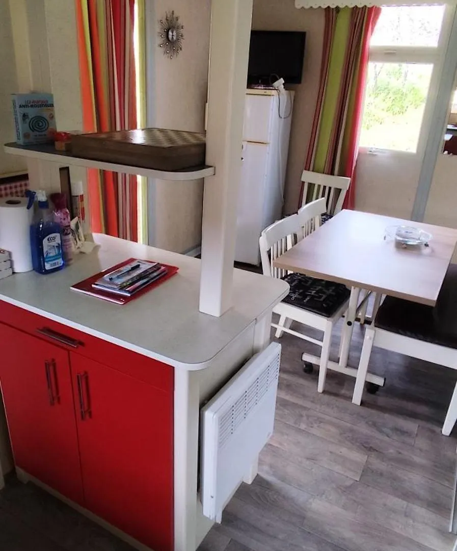 Chalets Dans Le Luberon Viens
