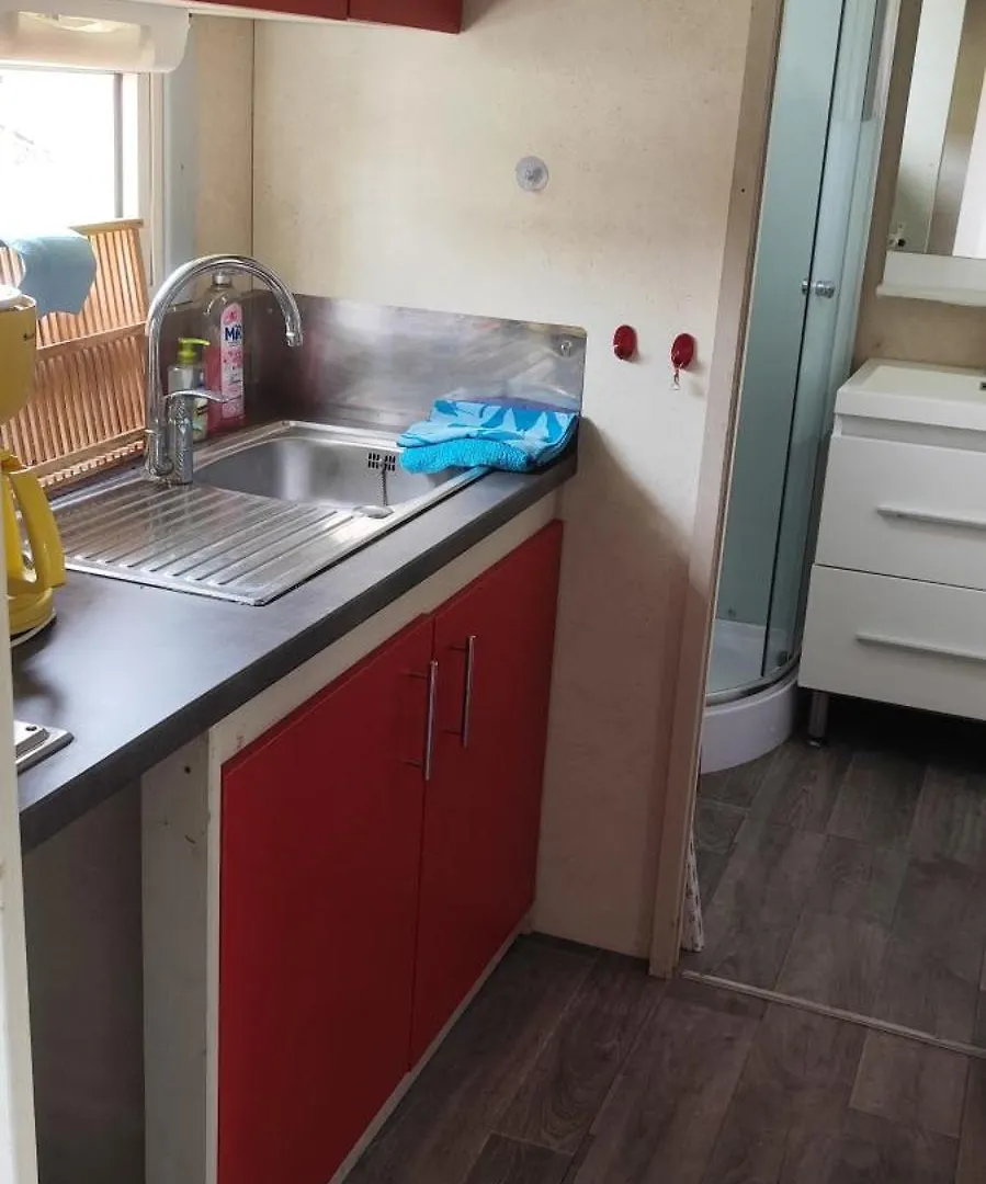 Chalets Dans Le Luberon Viens